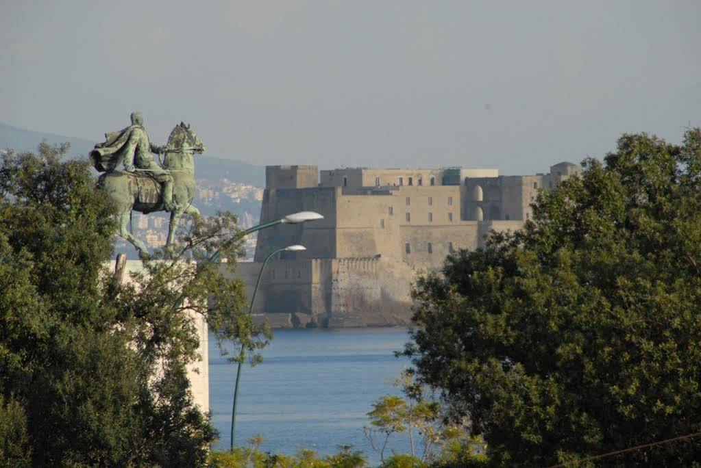 B&B Napul'è Napoli Esterno foto
