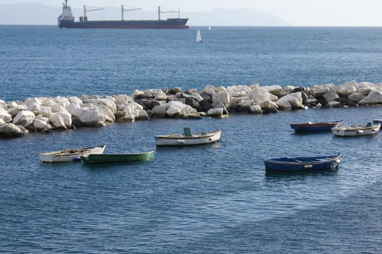 B&B Napul'è Napoli Esterno foto